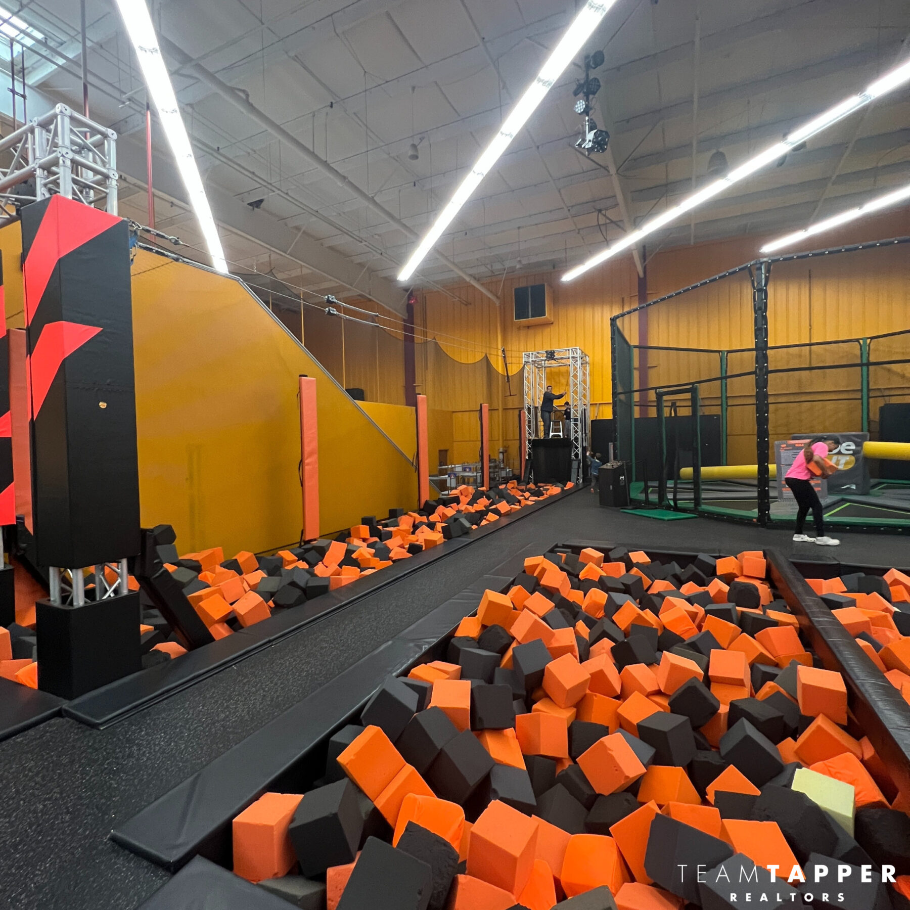 Rockin' Jump Indoor Trampoline Park in San Carlos | Team Tapper